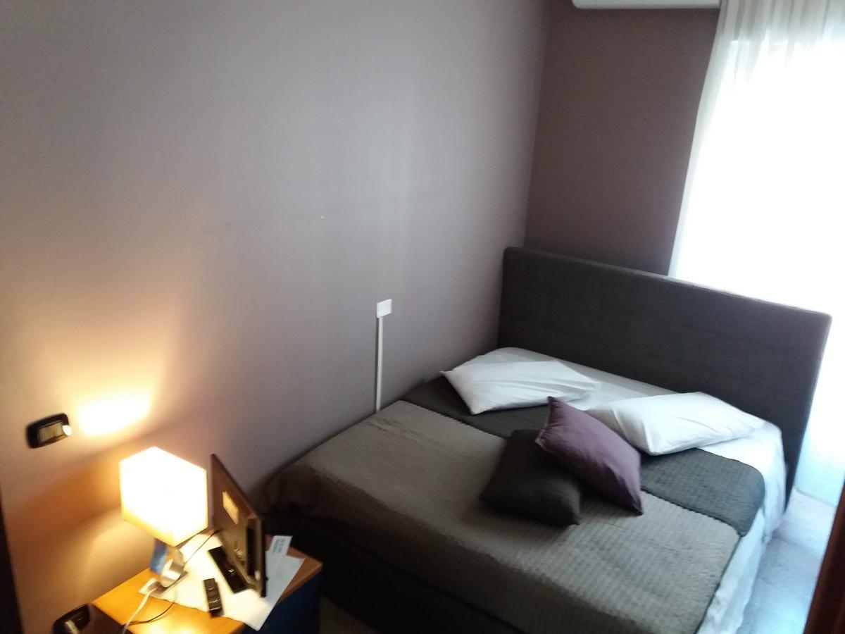 B&B Italia Napoli Экстерьер фото