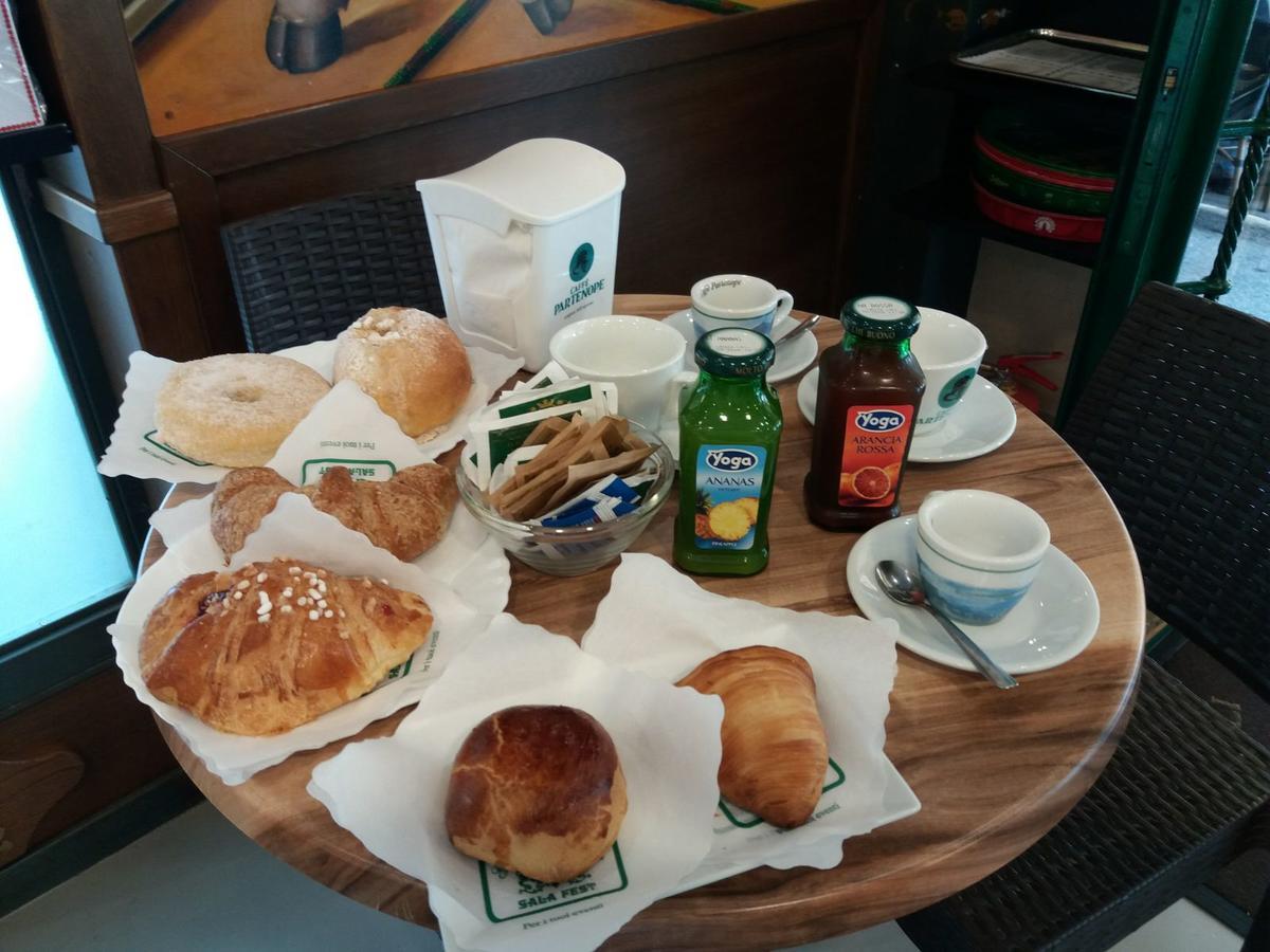 B&B Italia Napoli Экстерьер фото