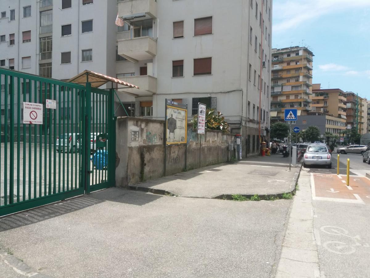 B&B Italia Napoli Экстерьер фото